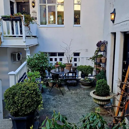 Borgundvegen 19 Apartment *